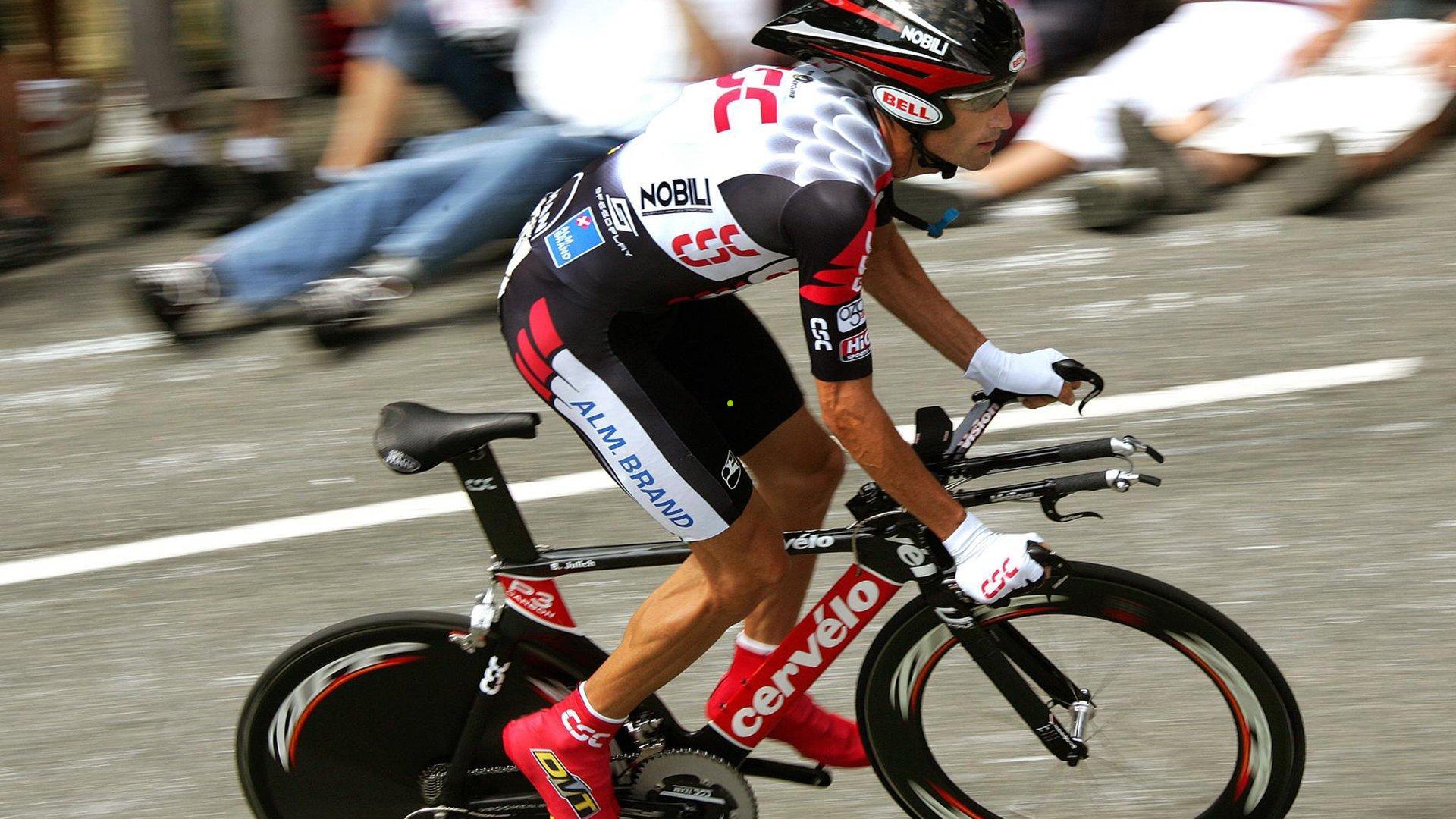 久诚决胜局火力全开轰出逆天数据，Hero久竞力克GK锁定总决赛席位